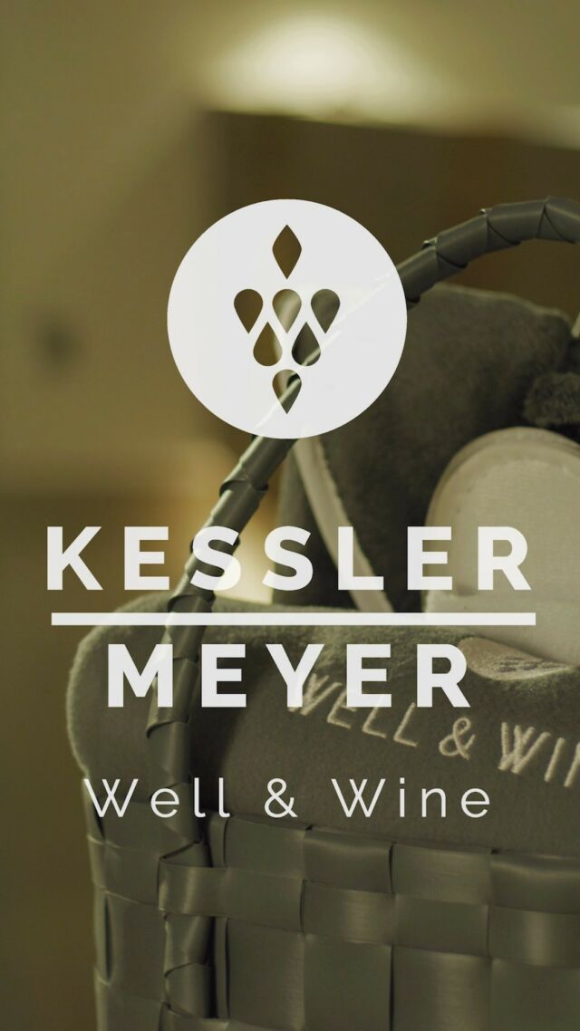 Auf unsere neuen Riesling-Zimmer sind wir besonders stolz: Wohlige Atmosphäre, hochwertige Materialien, ein wahnsinnig toller Ausblick. Hier haben wir uns den Traum von Zimmern erfüllt, in denen wir selber gerne Urlaub machen würden.

#hotel #cochem #CochemGermany #moselurlaub #moselle #mosel